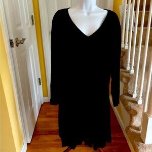 Elegant Black V-Neck Dress